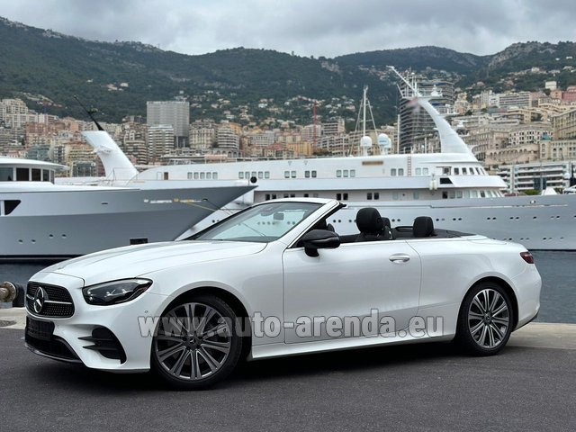 Rental Mercedes-Benz E 200 Convertible AMG equipment in Luxembourg