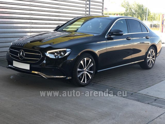 Rental Mercedes-Benz E220 Diesel AMG equipment in Luxembourg
