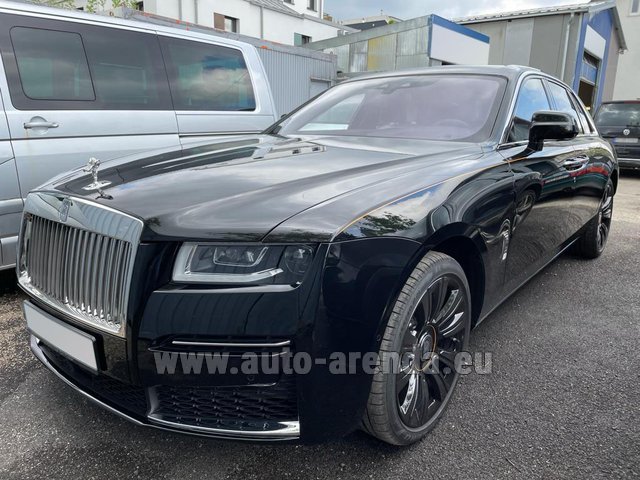 Rental Rolls-Royce GHOST in Luxembourg City